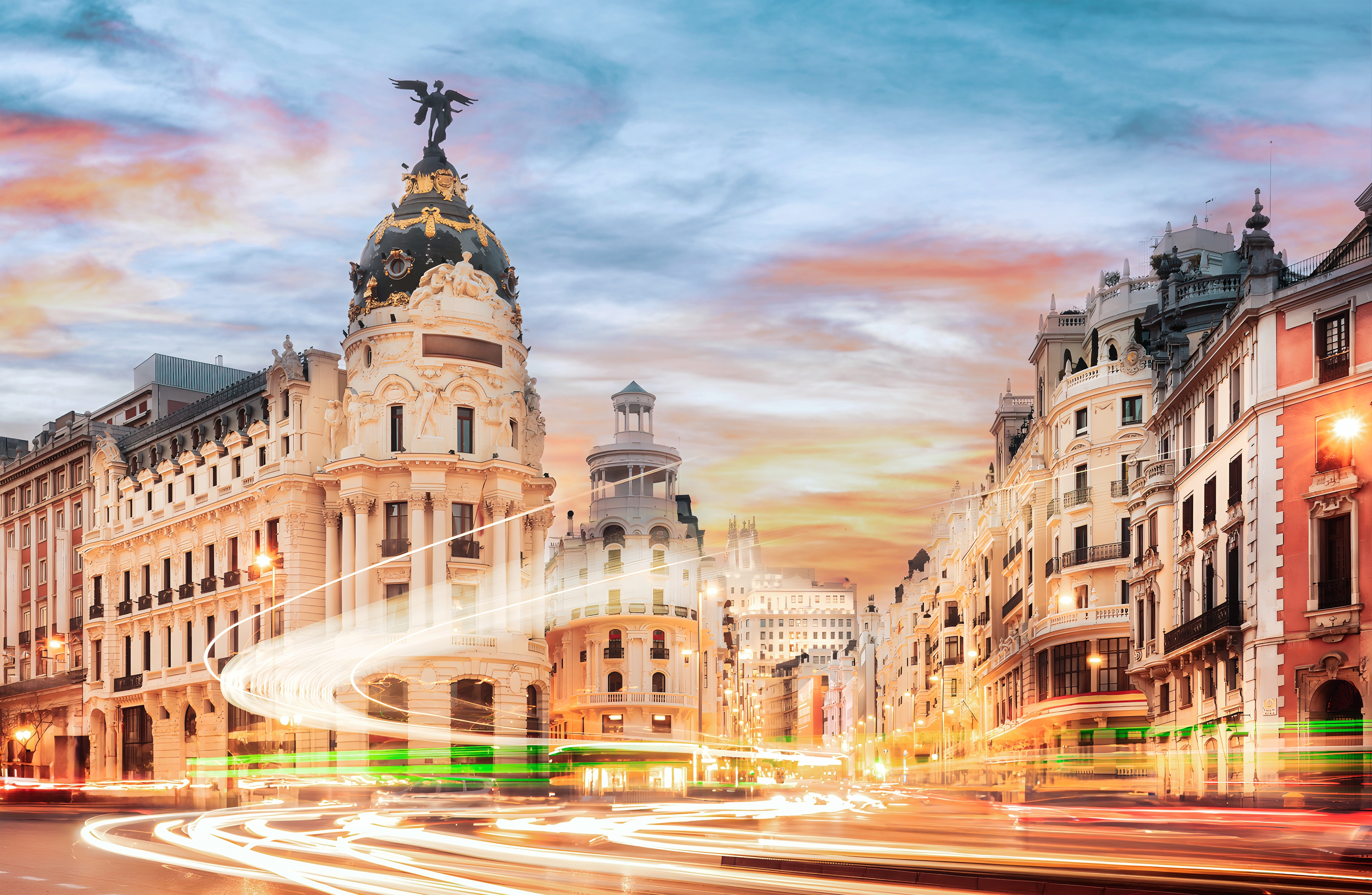 Vuelos a Madrid (Todos Los Aeropuertos)